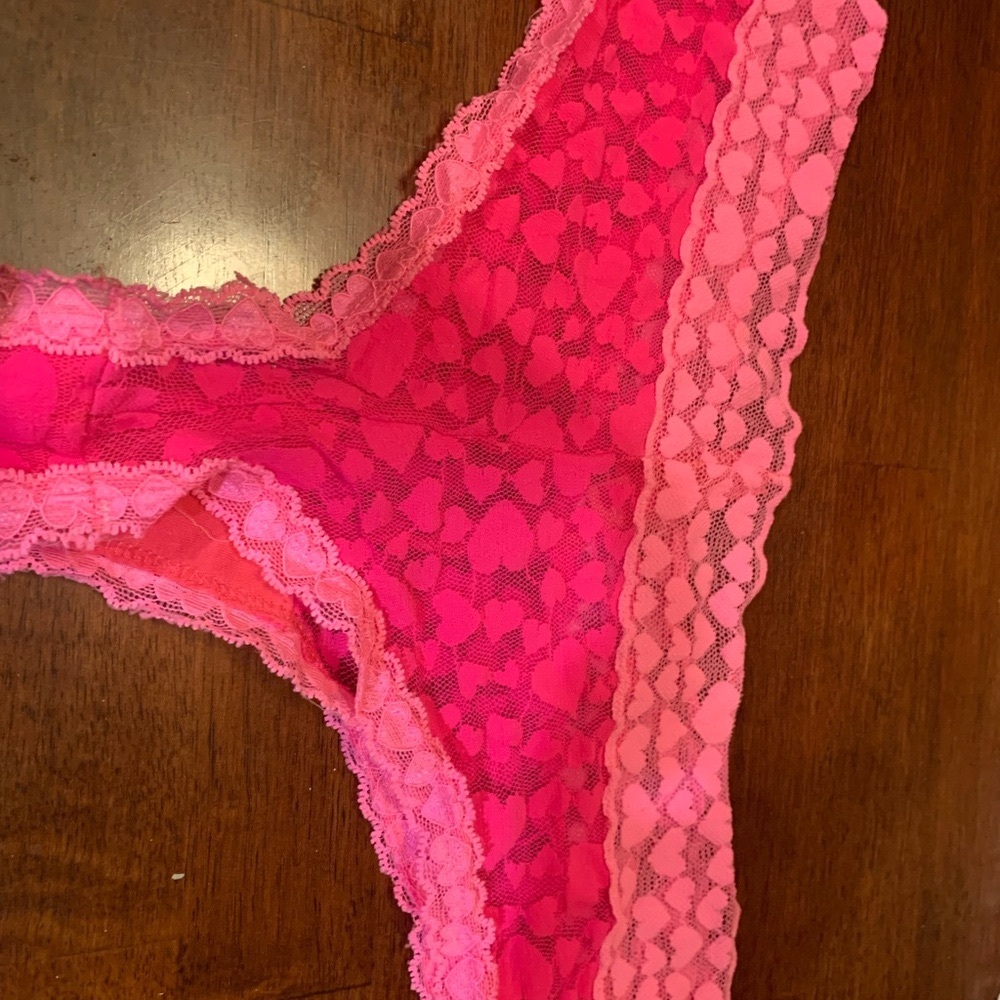 Victoria's Secret Vibrant Pink Lace sexy BS authentic, original, rare panty,must